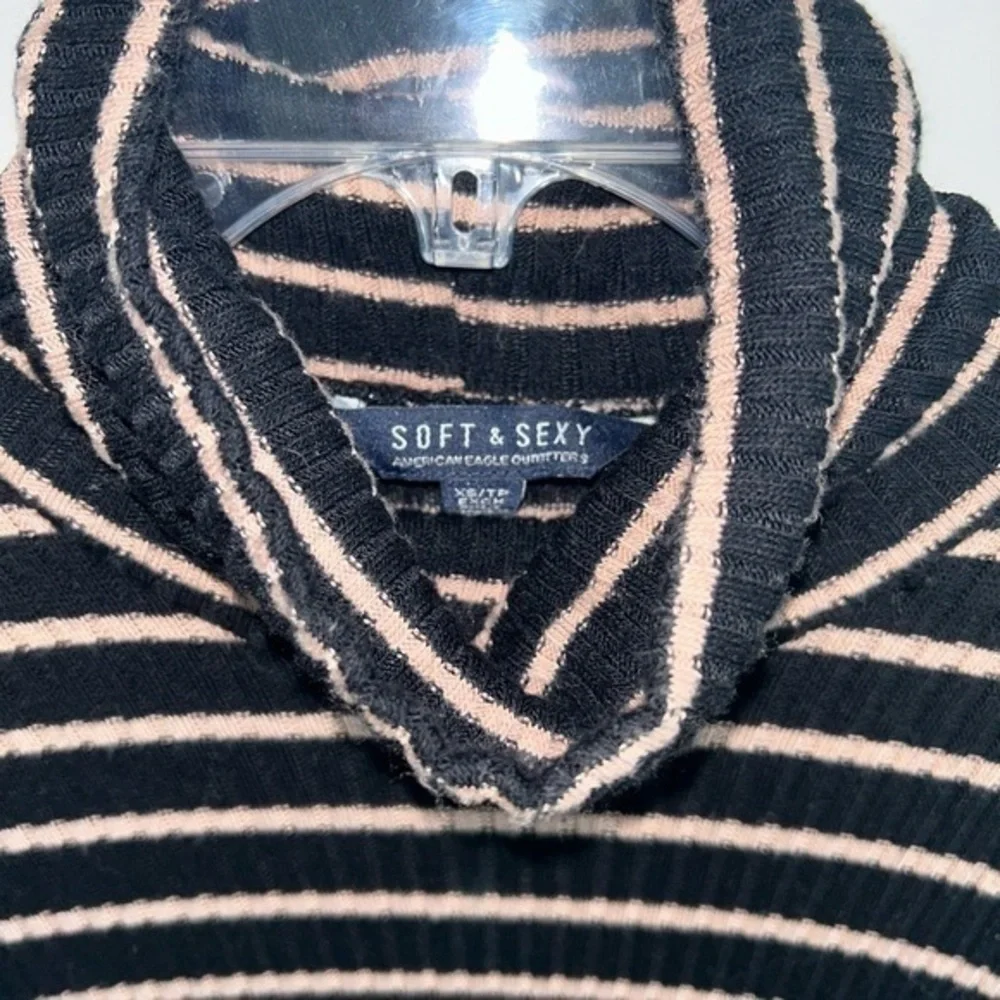 American‎ Eagle — Soft & Sexy ribbed turtleneck dress, black & camel, sz XSMALL
